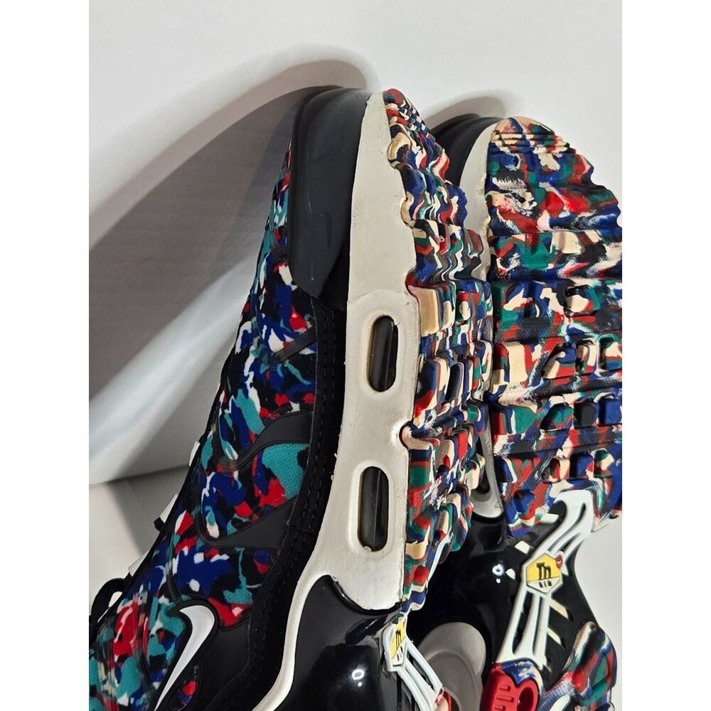 Nike Air Max Plus GS Black Hyper Blue Print Sneakers | Women's Size 7/Youth 5.5 - Picture 9 of 11